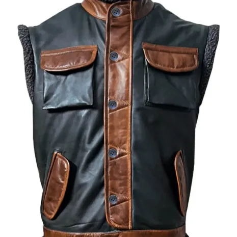 Jumanji-3-The-Rock-Vest.jpg